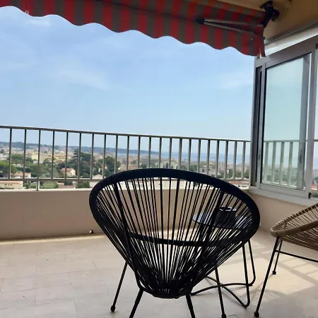 Sea View 4 People Terrace 60 M & Pool Apartment Antibes