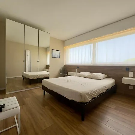 Sea View 4 People Terrace 60 M & Pool Lejlighed Antibes