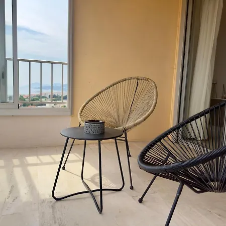Sea View 4 People Terrace 60 M & Pool * Antibes
