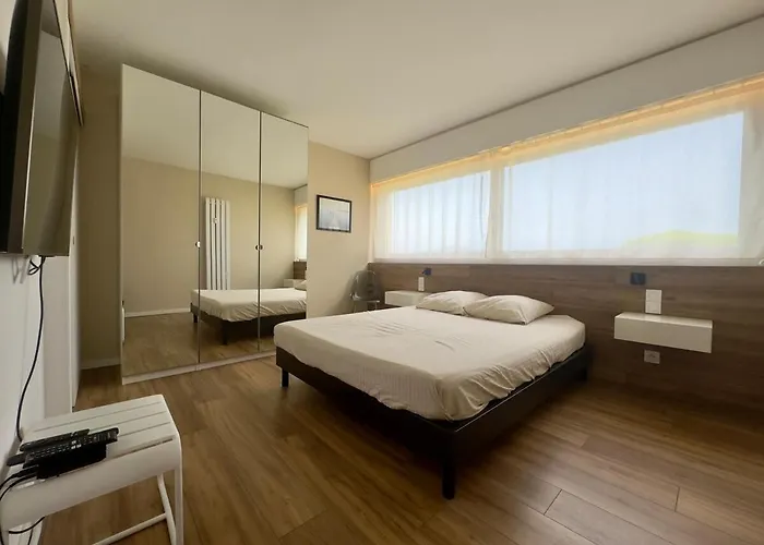 Sea View 4 People Terrace 60 M & Pool 아파트 앙티브